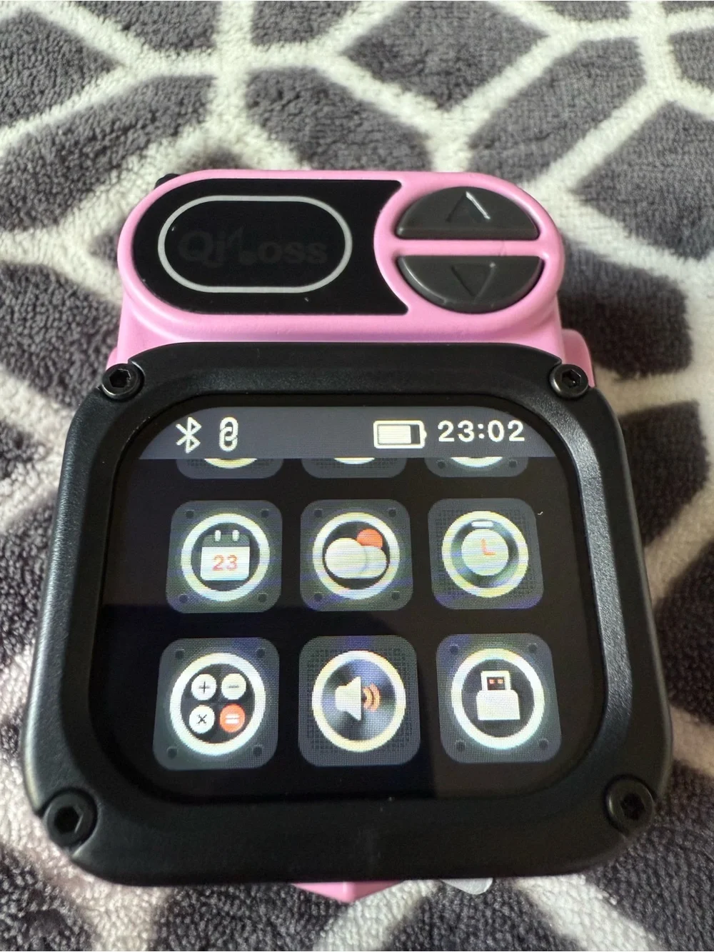 Pink Metal Bluetooth Speaker with Screen